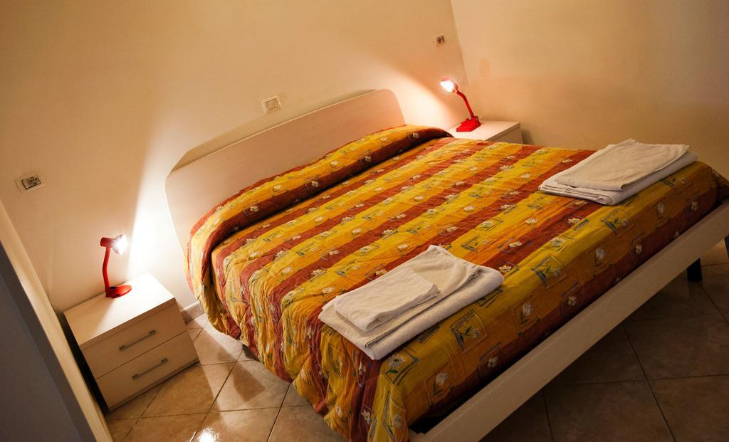 Albergo Magrini Della Genga Genga  Pokój zdjęcie